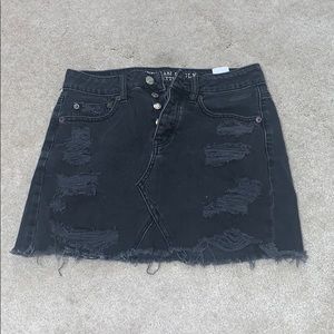 American Eagle black denim skirt